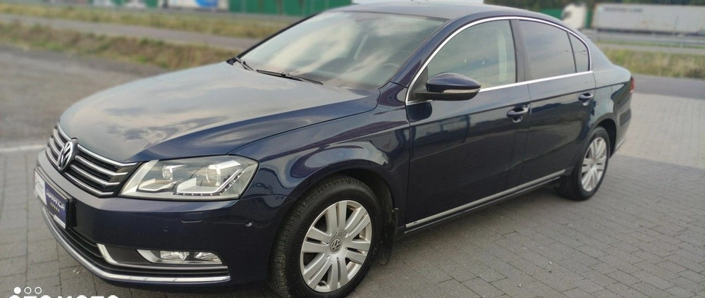 Volkswagen Passat cena 35800 przebieg: 175215, rok produkcji 2011 z Lublin małe 254